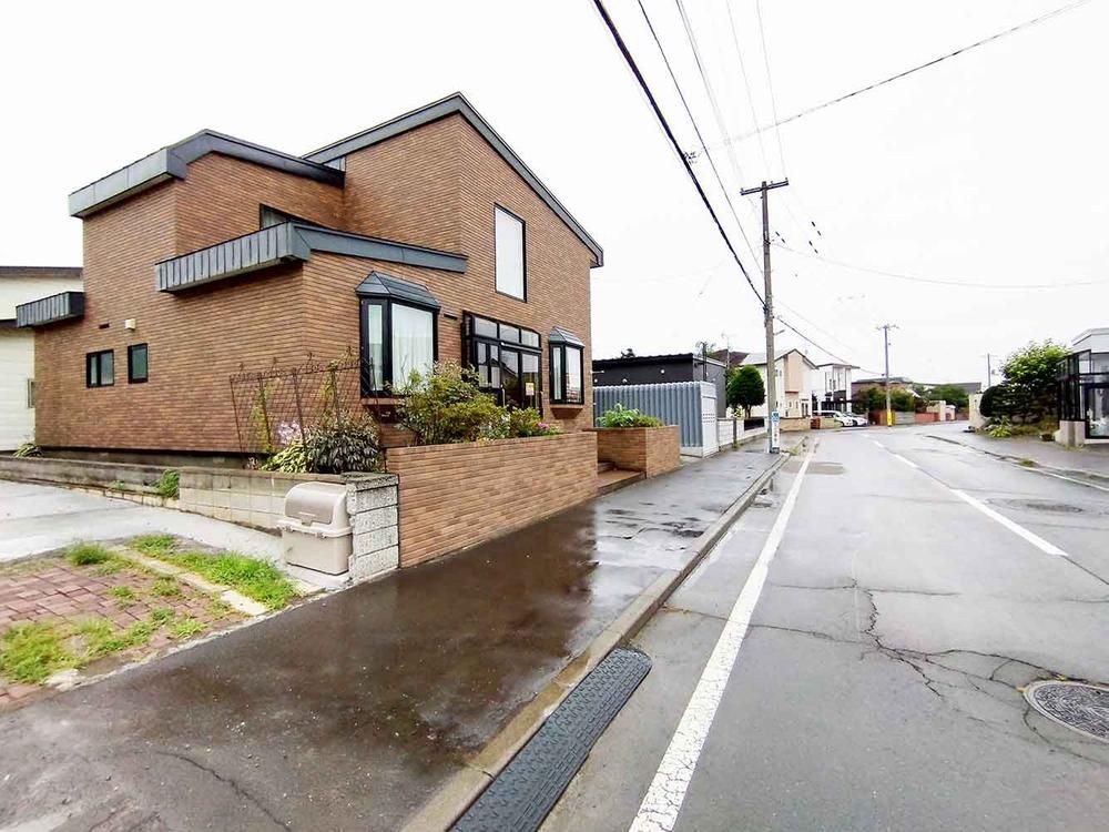 4LDK House for Sale in Ishikari, Hokkaido - 255 sqm Land - Thumbnail 3