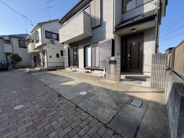 4DK Detached House for Sale in Machida, Tokyo - Thumbnail 3
