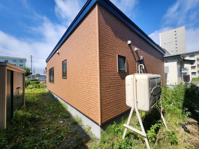3LDK Detached House in Tomakomai, Hokkaido for Sale - Thumbnail 2