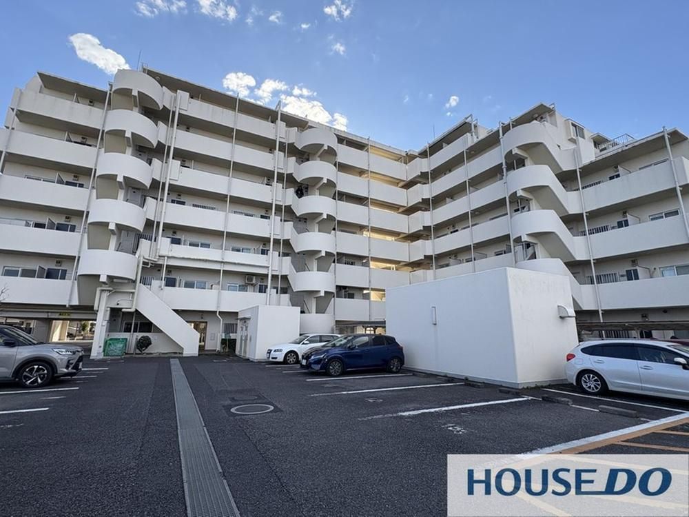 3LDK Apartment for Sale in Tsuchiura, Ibaraki - 5.6M Yen - Thumbnail 2