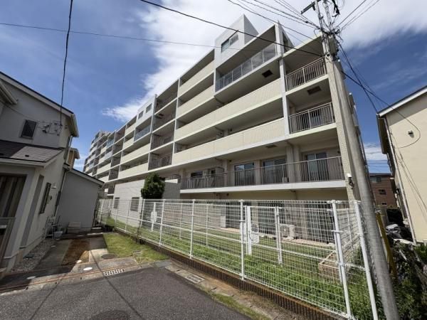 3LDK Apartment for Sale in Yachiyo, Chiba - 78.56m2 - Thumbnail 3