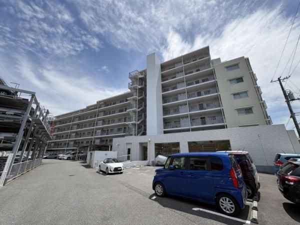 3LDK Apartment for Sale in Yachiyo, Chiba - 78.56m2 - Thumbnail 2