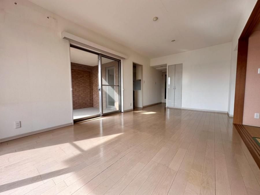3LDK Apartment for Sale in Minami Ward, Yokohama - Thumbnail 4