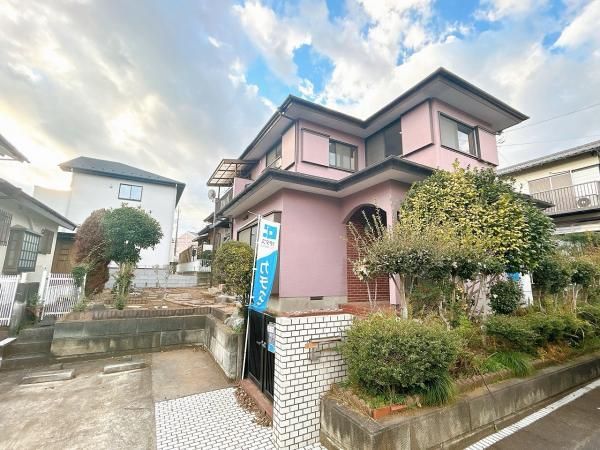 4LDK Renovated House for Sale in Ryugasaki, Ibaraki - 18,990,000 Yen - Thumbnail 2