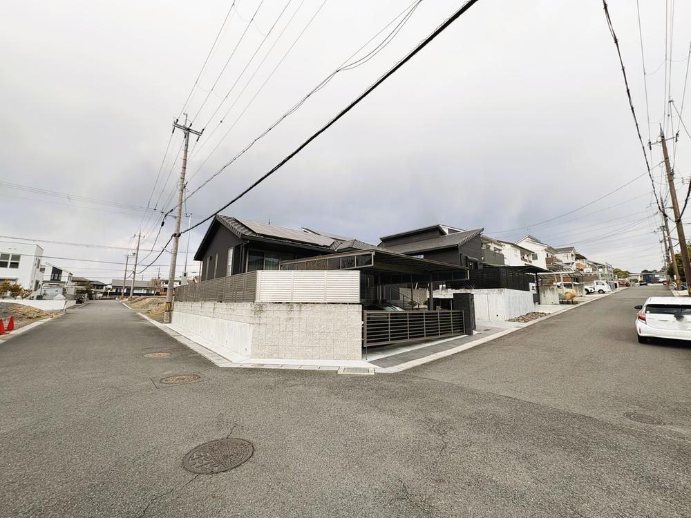 Modern 2LDK House in Ujitawara, Kyoto with Solar & Whole-House AC - Thumbnail 3