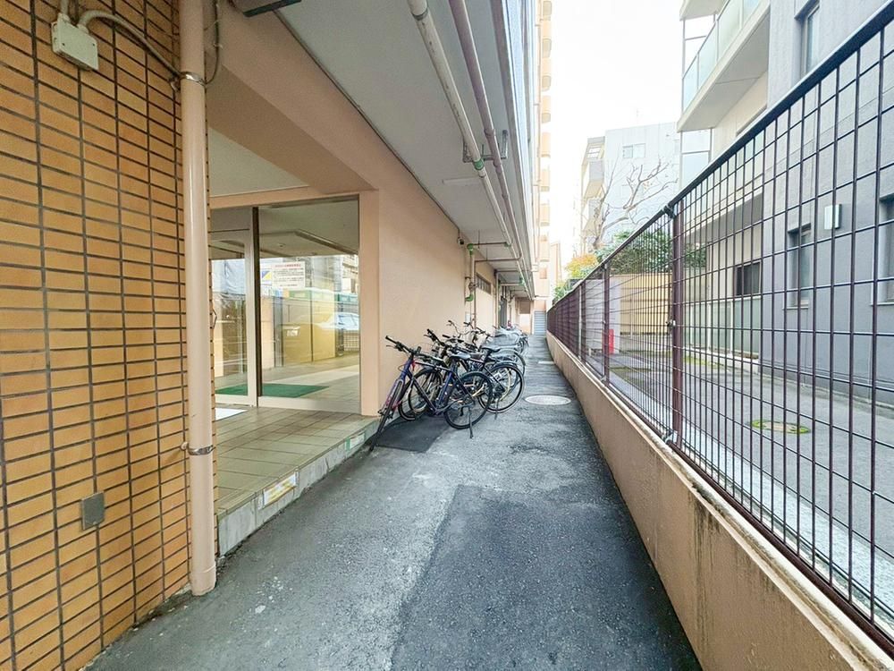 3LDK Apartment for Sale Near Nagamachi 1-chome Station in Sendai - Thumbnail 4