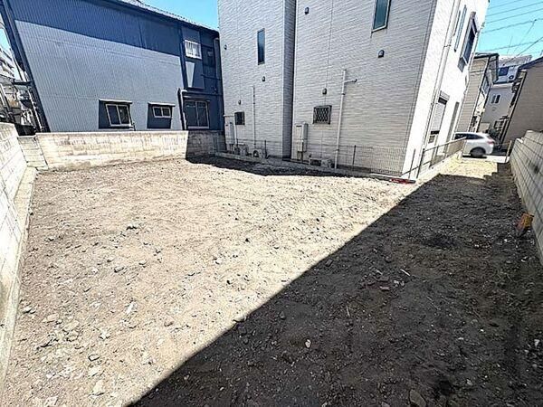 108m2 Land for Sale in Kawasaki-ku, Kanagawa - Thumbnail 3
