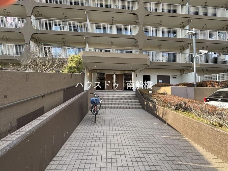 Renovated 3LDK Apartment in Funabashi, Chiba - Thumbnail 4