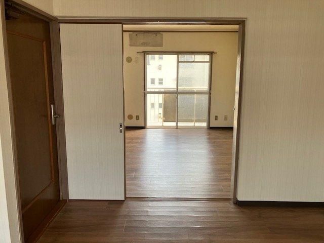 2LDK Apartment for Sale in Kirigaoka, Yokohama | 54.88m² - Thumbnail 3