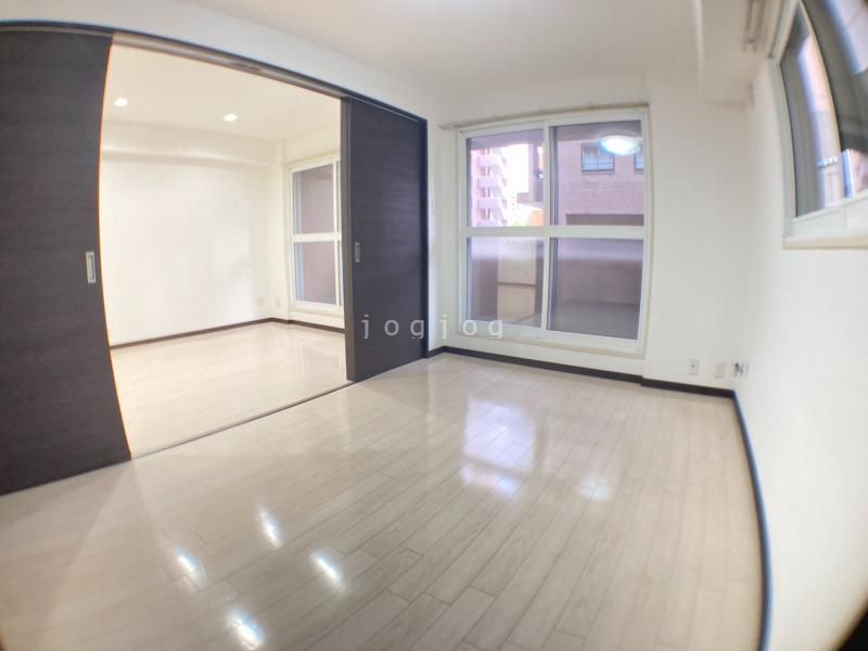 Renovated 3LDK Apartment for Sale in Central Sapporo | 71.43m² - Thumbnail 4