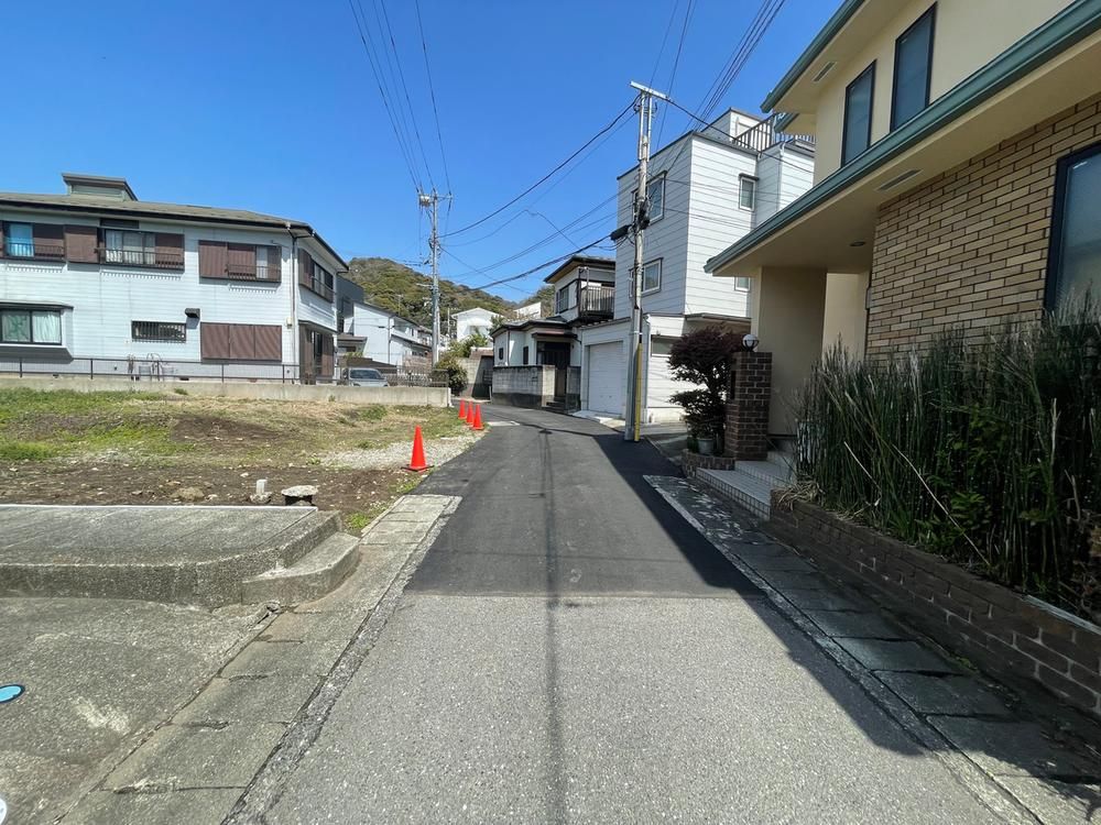 Land for Sale in Hayama, Kanagawa – 155.88 sqm Building Condition Free - Thumbnail 2