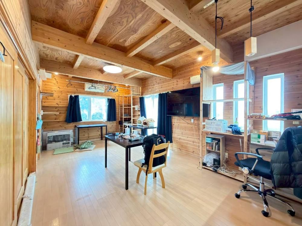 4LDK House with 1768m2 Land in Higashikagura, Hokkaido - Thumbnail 4