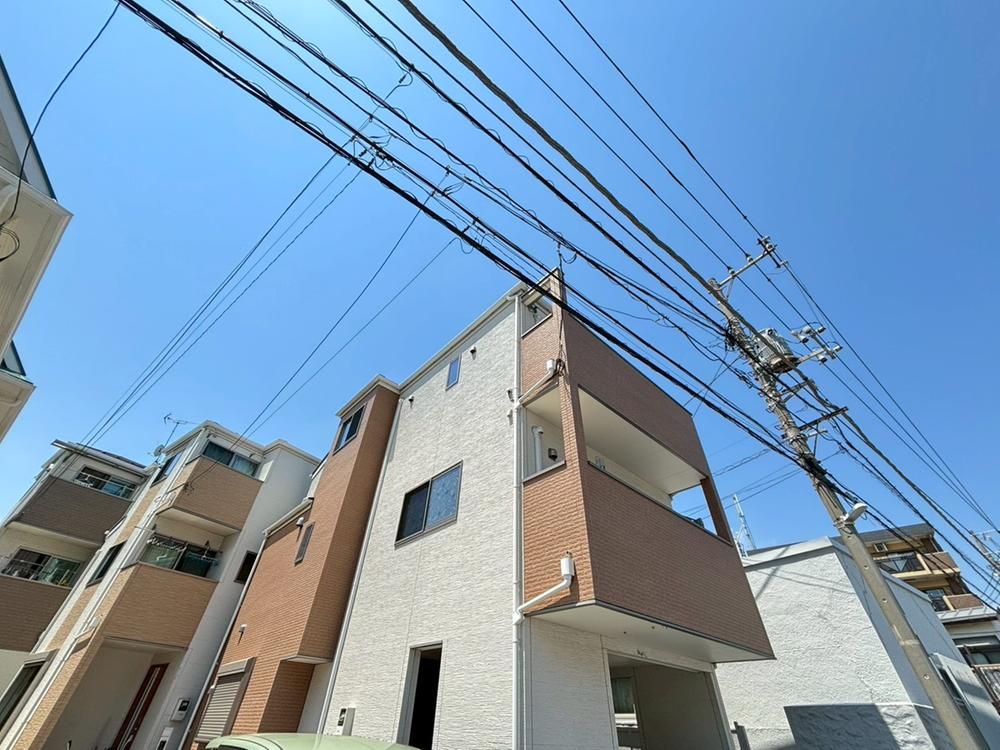 4LDK House in Honmoku Motomachi, Yokohama - 35.8 Million Yen - Thumbnail 2