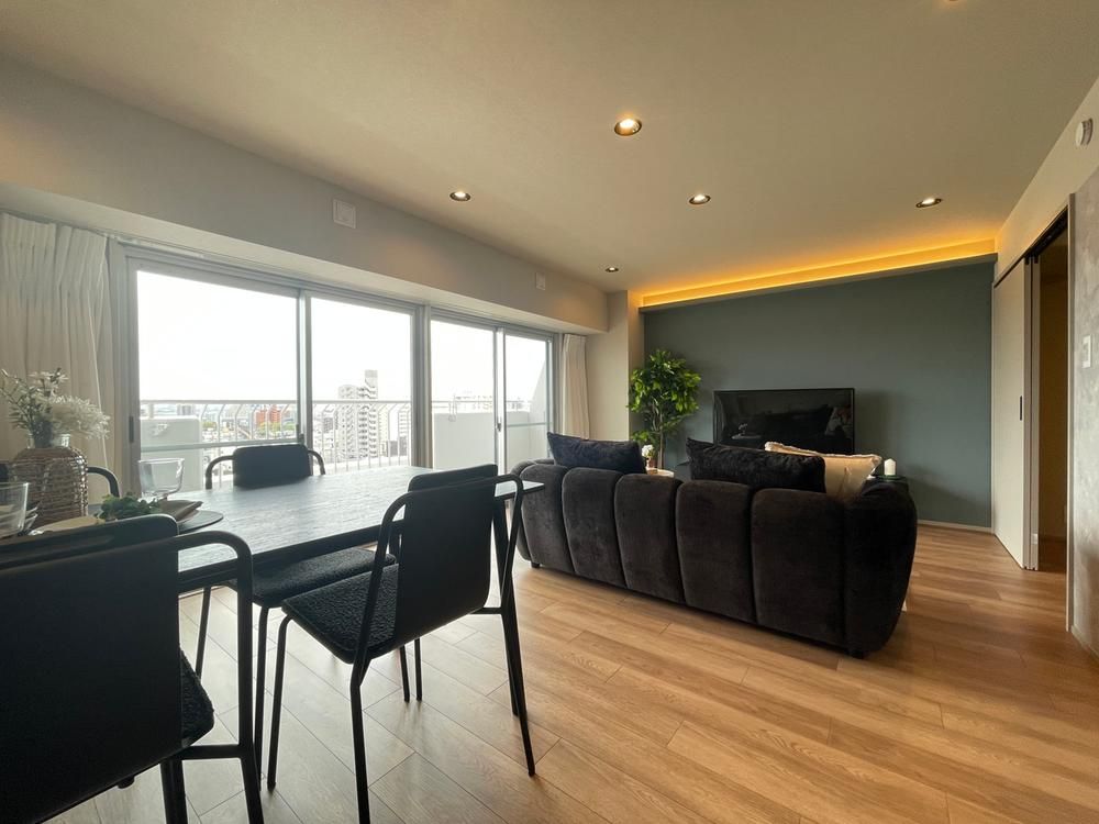 Renovated 2LDK Apartment in Mizuho Century Mansion, Nagoya - Thumbnail 4