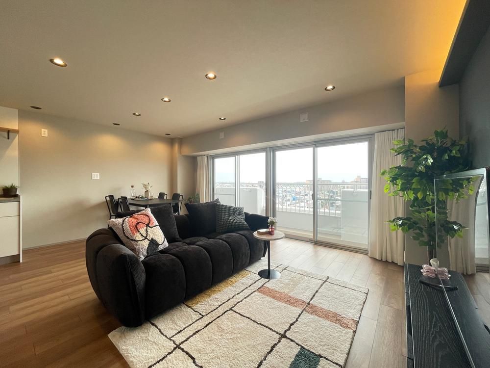 Renovated 2LDK Apartment in Mizuho Century Mansion, Nagoya - Thumbnail 2