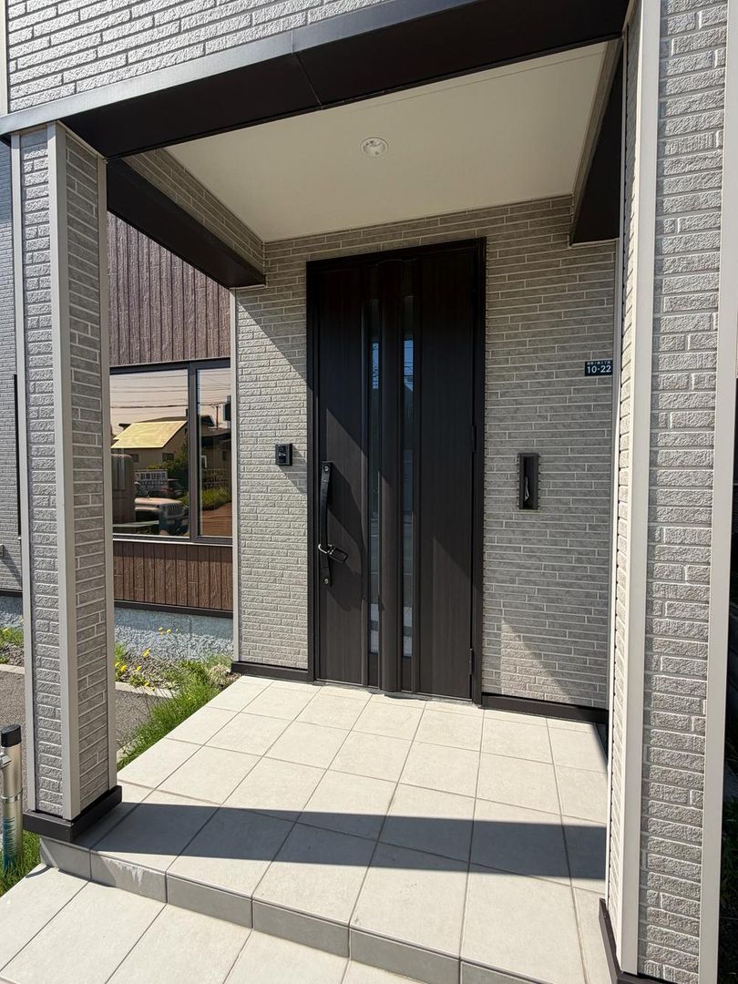 2LDK Single-Story House for Sale in Kiyota-ku, Sapporo - Thumbnail 2