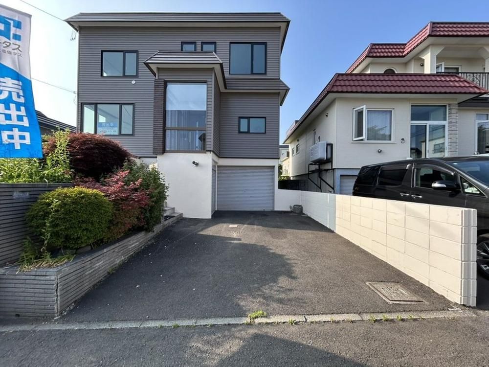 Renovated 4LDK+S House in Atsubetsu, Sapporo - 126m2 - Thumbnail 3
