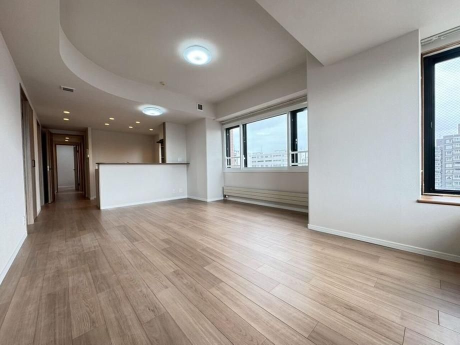 Renovated 3LDK Apartment near Makomanai Station, Sapporo - Thumbnail 3