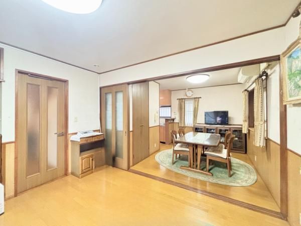 4LDK Detached House for Sale in Yashio, Saitama - 31.8M Yen - Thumbnail 3