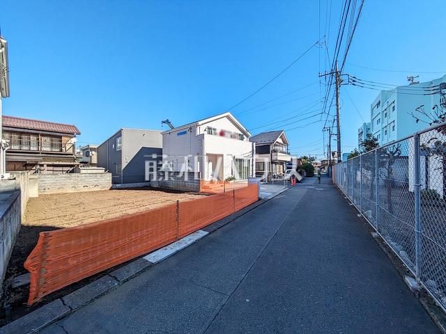 Land for Sale in Akishima, Tokyo - 137.25 sqm Plot - Thumbnail 2