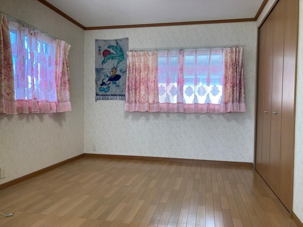 5LDK Detached House for Sale in Wakabayashi-ku, Sendai - Thumbnail 4