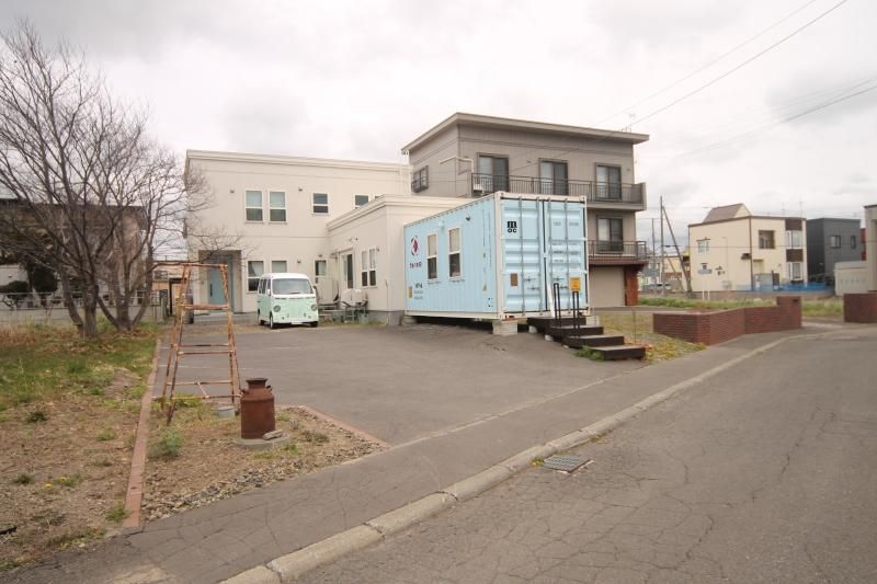 4LDK House for Sale in Ebetsu with Shop Space - Thumbnail 2