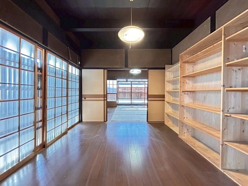 5LDK Detached House with Storehouse in Uji, Kyoto - 72 Million Yen - Thumbnail 2
