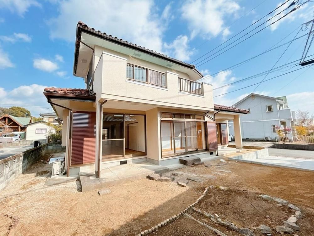 Renovated 4LDK+S House in Miyaki Town, Saga - 119.72 sqm - Thumbnail 3