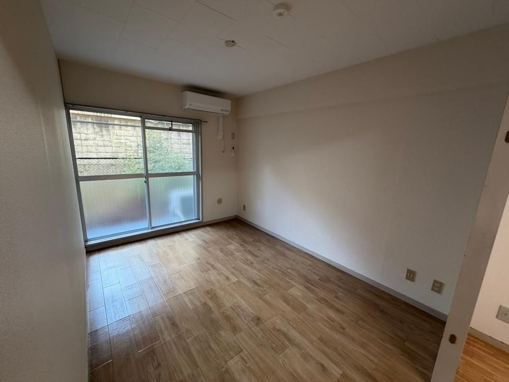 Renovated 2LDK Apartment Near Kita-Yobancho Station, Sendai - Thumbnail 2