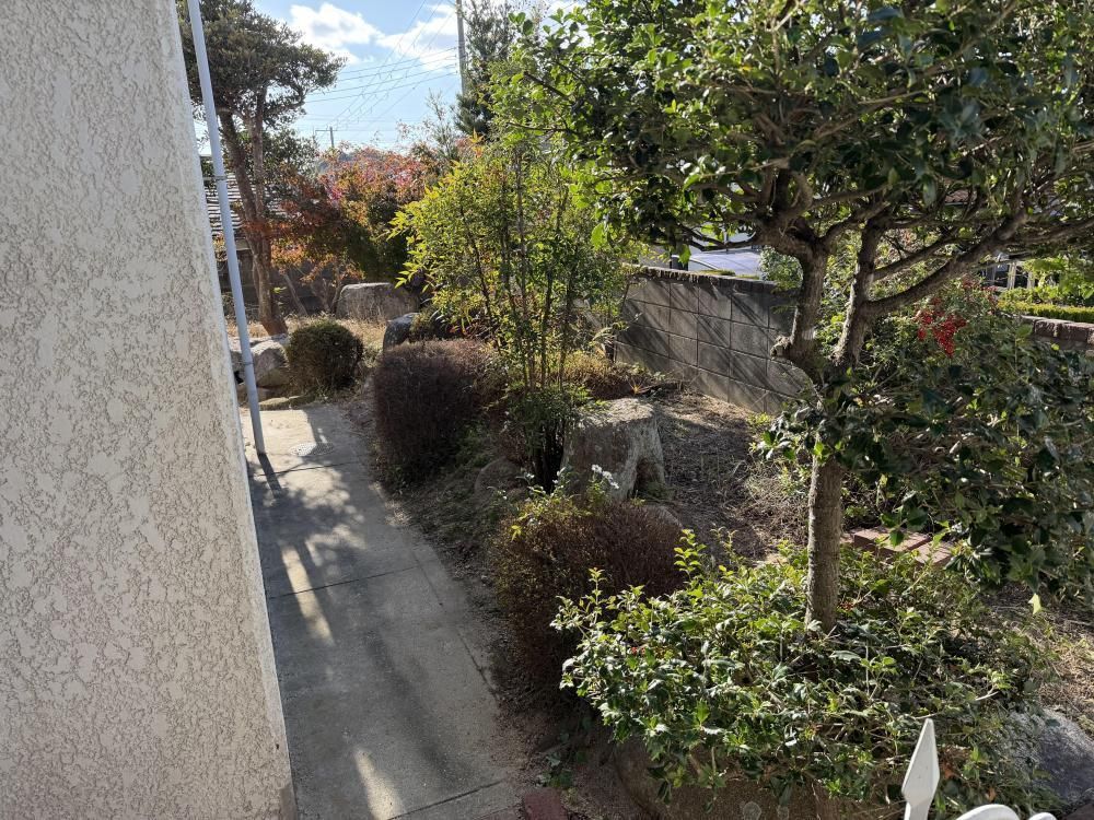 4LDK House for Sale in Seiwadai, Kobe - 286m² Land - Thumbnail 3
