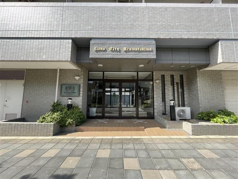 Renovated 1K Apartment in Urawa-ku, Saitama City - Thumbnail 2