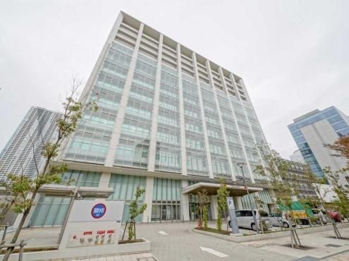 2LDK Apartment for Sale in Kachidoki, Chuo City, Tokyo - Thumbnail 2