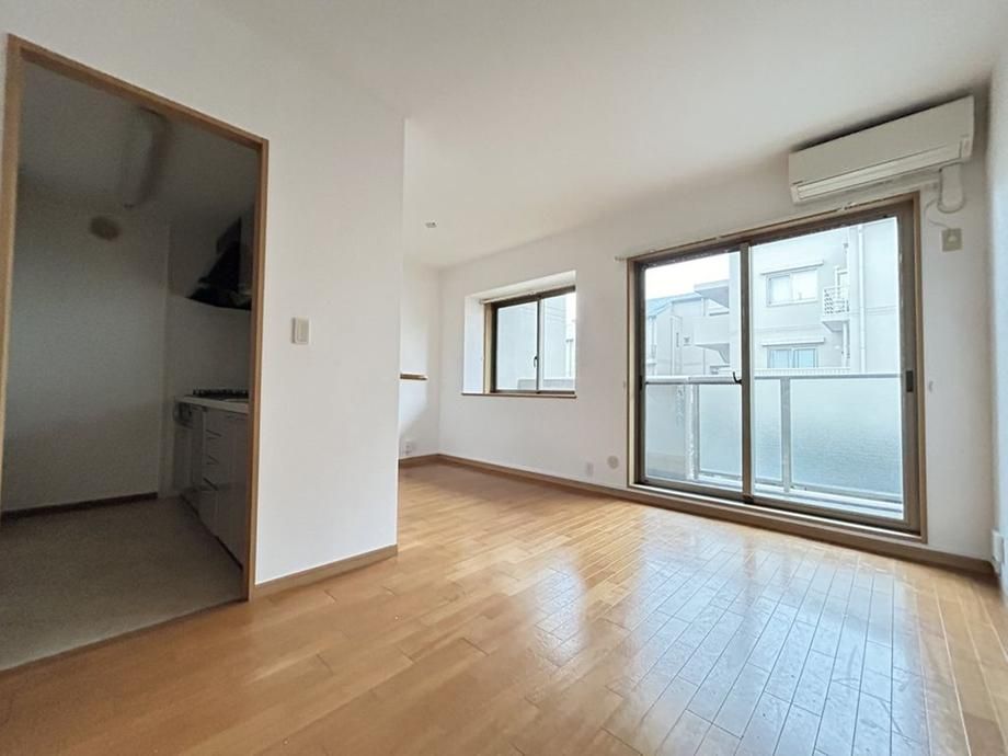 3LDK Apartment for Sale in Tomiya, Miyagi - 67m2 - Thumbnail 3