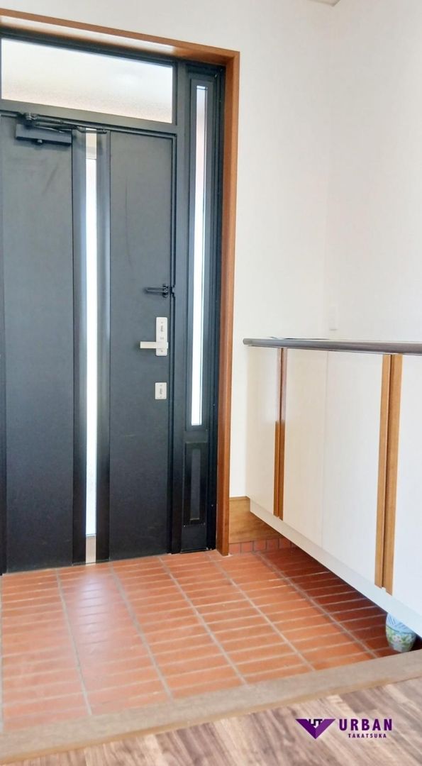 Renovated 4LDK House for Sale in Tashiro-cho, Miyazaki - Thumbnail 4