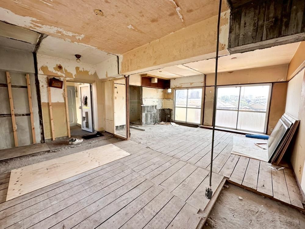 Studio Apartment for Sale in Hodogaya, Yokohama - Thumbnail 2
