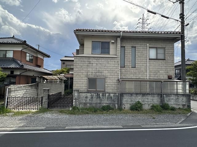 Spacious 9DK House on Corner Lot in Okaya City, Nagano - Thumbnail 2