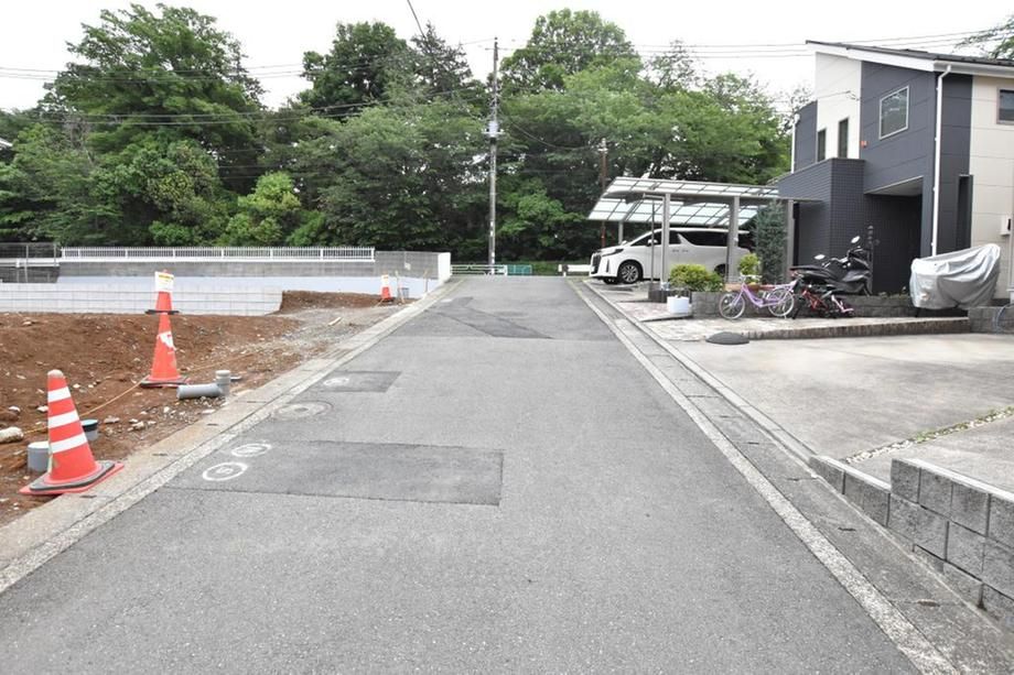 Land for Sale in Maki ga Hara, Yokohama - 113.52m2 - Thumbnail 2