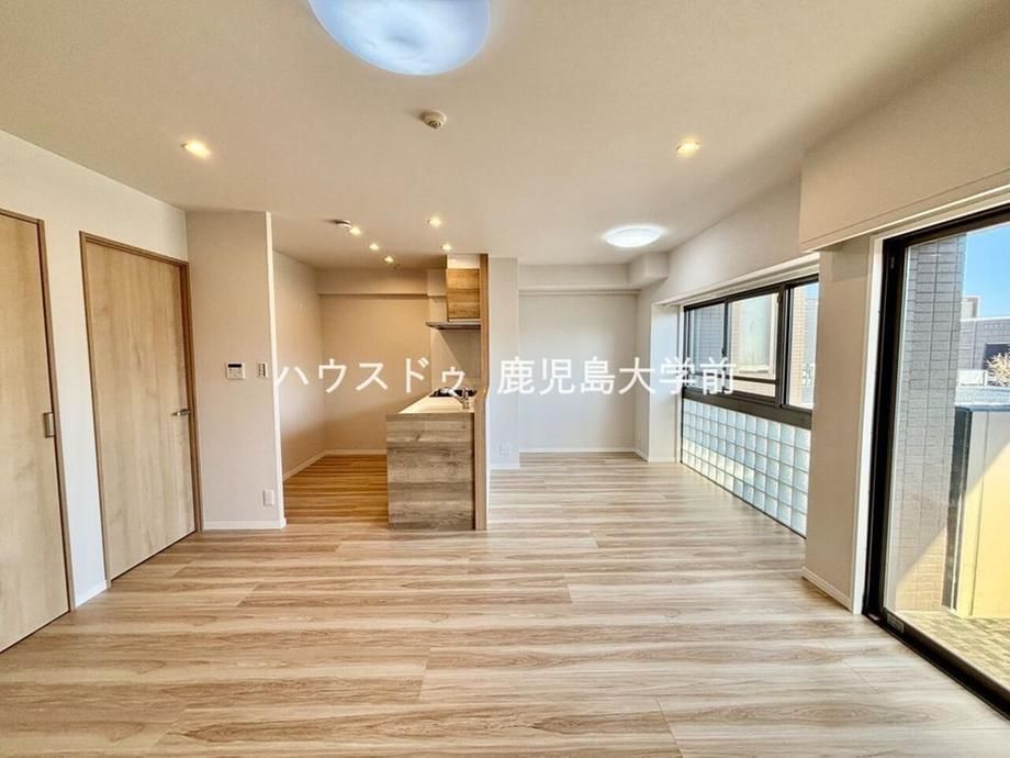Renovated 3LDK Apartment in Kagoshima City 71.61m² - Thumbnail 3
