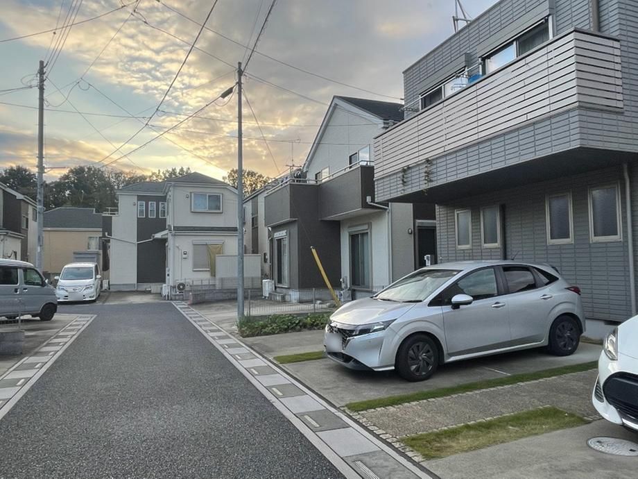 4LDK Detached House in Minuma-ku, Saitama with Solar Power - Thumbnail 2