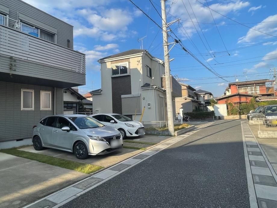 4LDK Detached House in Minuma-ku, Saitama with Solar Power - Thumbnail 3
