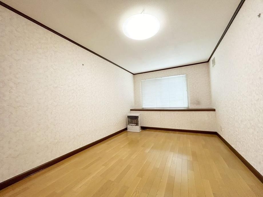 5LDK Detached House for Sale in Ebetsu, Hokkaido - Thumbnail 4