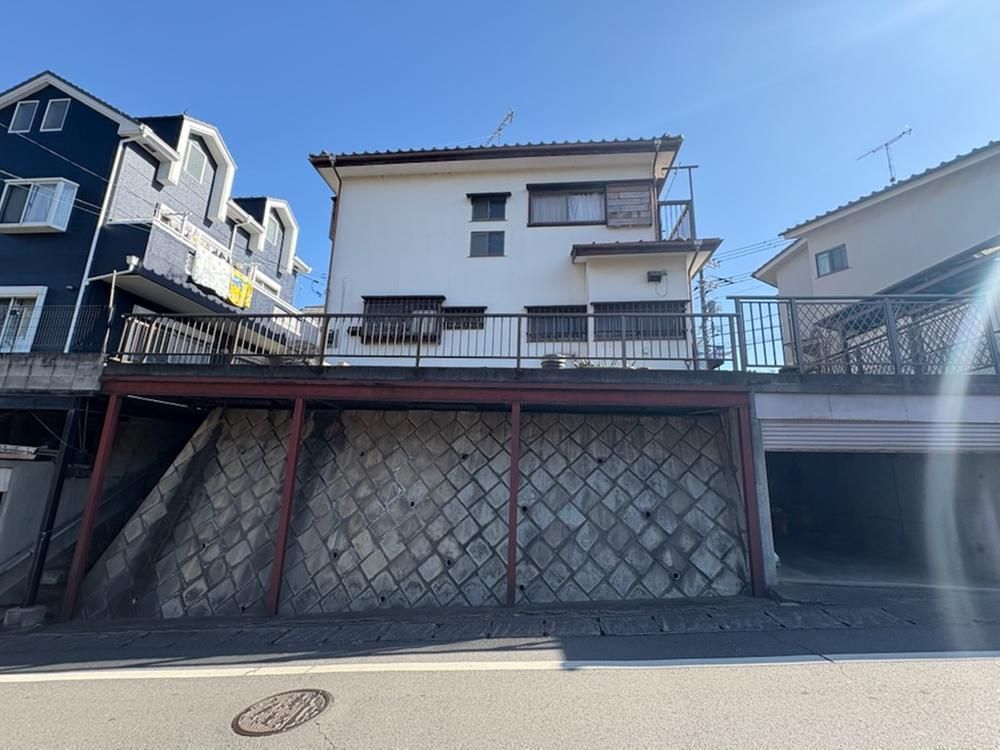 4LDK Detached House for Sale in Akiruno, Tokyo - Thumbnail 3