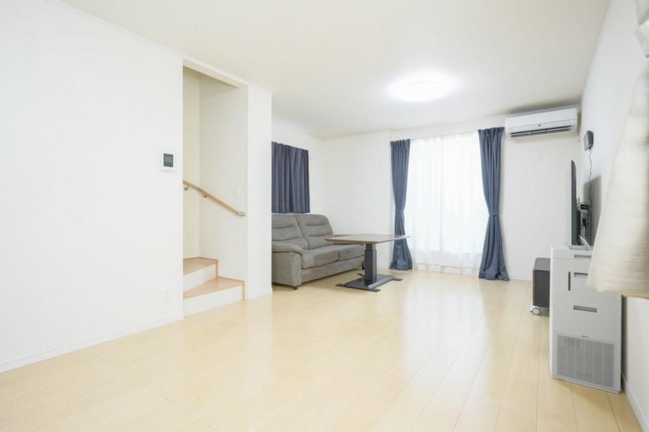 Modern 3-Story House for Sale in Urawa, Saitama - 3LDK+S - Thumbnail 4