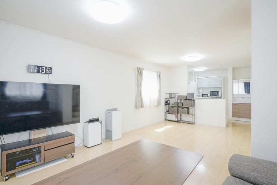 Modern 3-Story House for Sale in Urawa, Saitama - 3LDK+S - Thumbnail 3