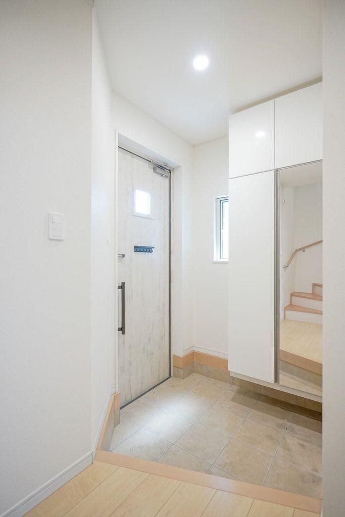 Modern 3-Story House for Sale in Urawa, Saitama - 3LDK+S - Thumbnail 2