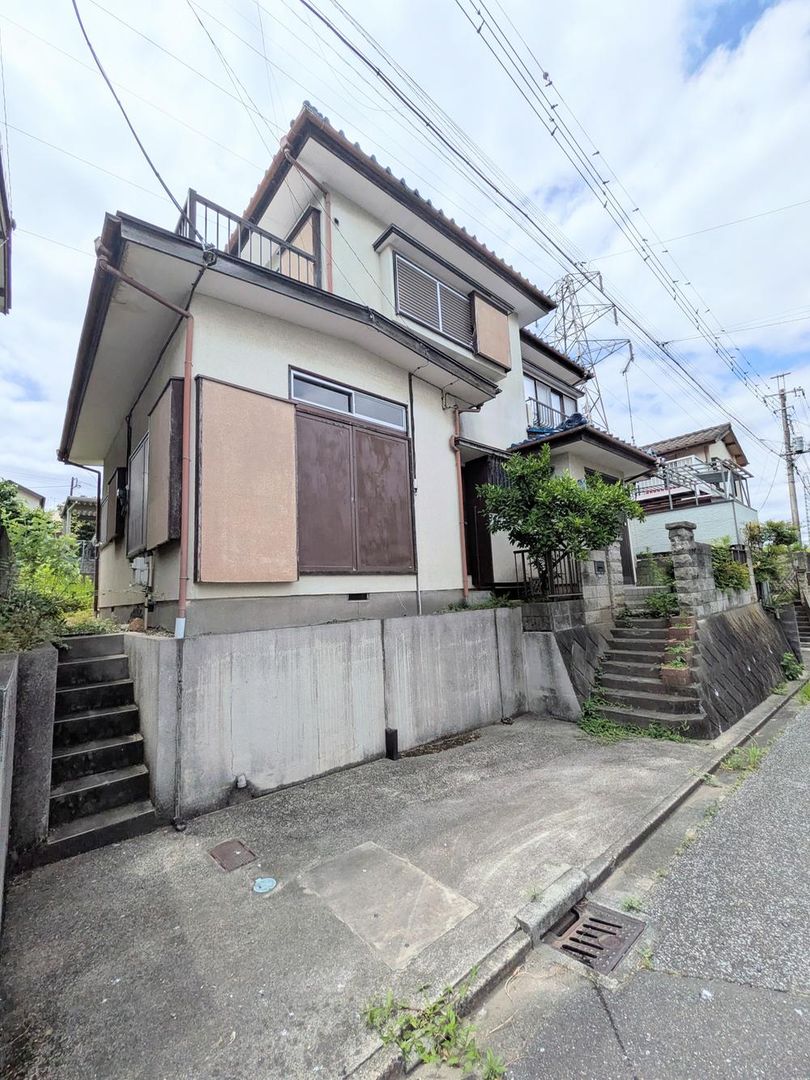 6LDK House with Large Garden in Sakado, Saitama - 3.8M Yen - Thumbnail 2