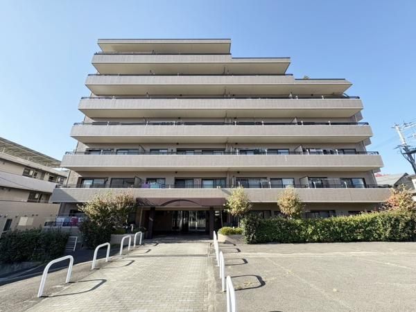 3LDK Apartment for Sale in Aoba Ward, Sendai, Miyagi - Thumbnail 2