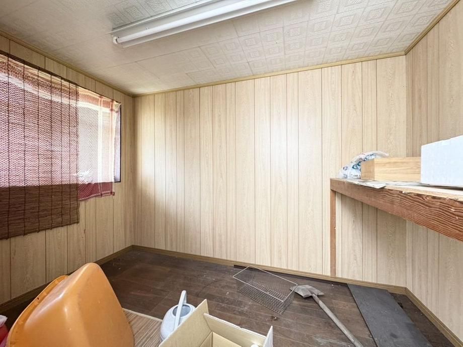 4LDK House for Sale in Shikokuchuo City, Ehime - Thumbnail 3