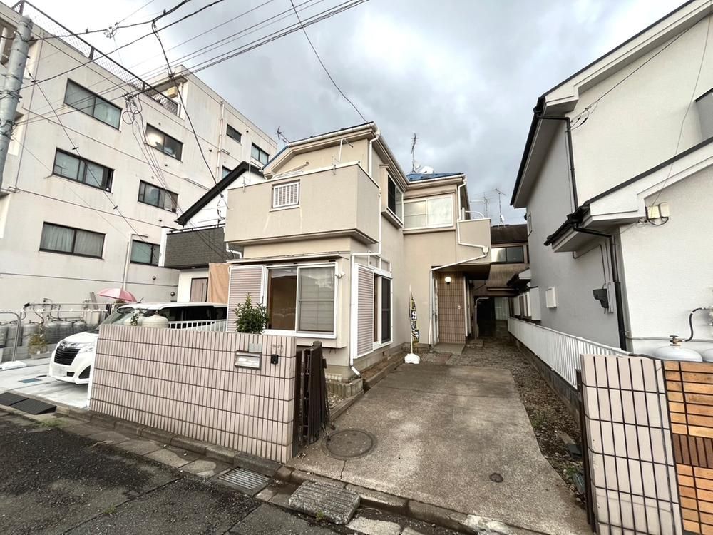 4DK House for Sale in Akishima, Tokyo - 72.98m2 - Thumbnail 2