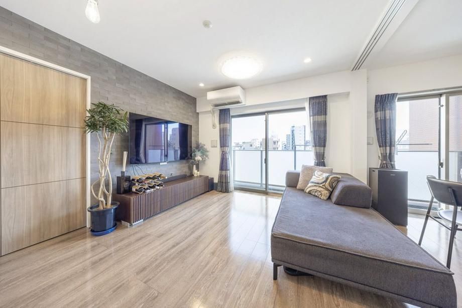2LDK Apartment for Sale in Nishi Ward, Yokohama - Thumbnail 3